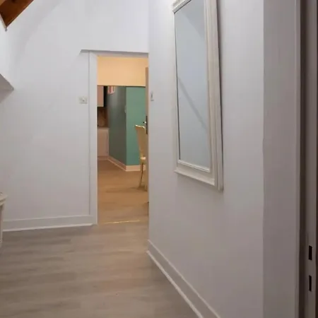 Le Cesar Conciergerie Leroy *